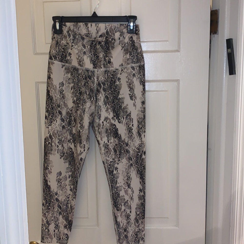NWOT Evolution and creation leggings - Picture 4 of 7
